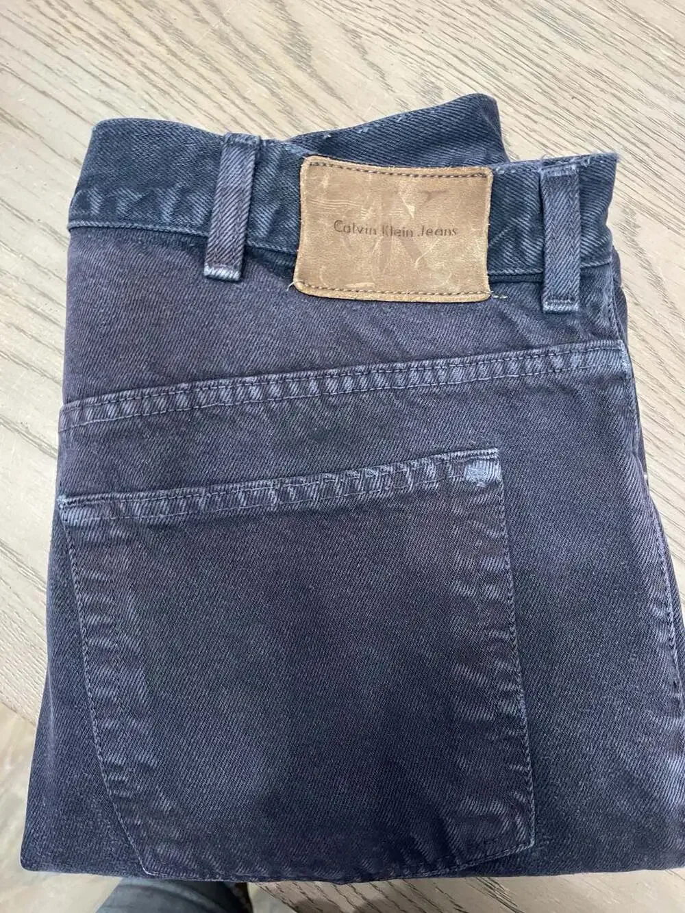 Calvin Klein Jeans Vintage Easy Fit Garment Dye Denim Shorts Size 42